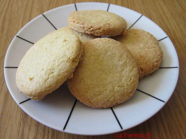 Biscotti alle mandorle