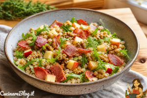 Insalata d’orzo delle Dolomiti con speck, mela, formaggio di malga, rucola e noci